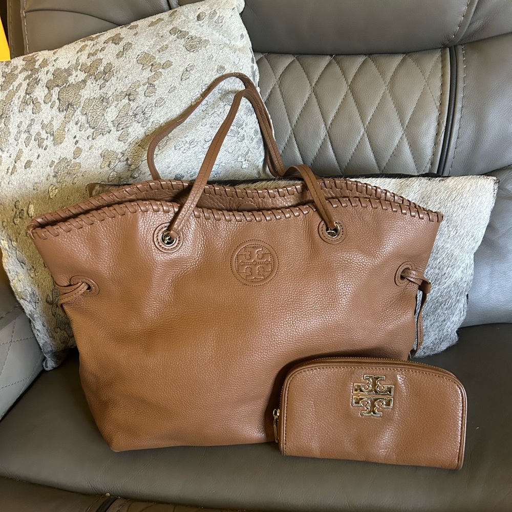 Tory Burch purse & wallet 🩷